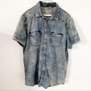 3 FOR $25 H&M Men's Denim Short Sleeve Button Down